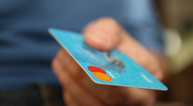 A bankkártya a magyarok kedvenc fizetési eszköze belföldön és külföldön egyaránt