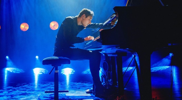 Péter Bence zongoravirtuóz az MVM Dome-ban lép fel májusban