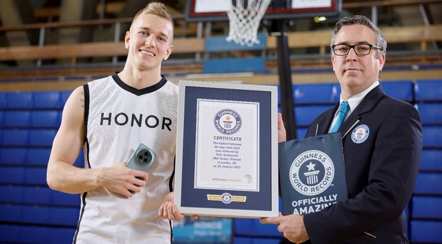 A HONOR a Guinness Rekordok Könyvével együtt örökített meg egy rekorddöntő pillanatot