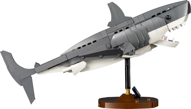 LEGO Ideas JAWS (32)